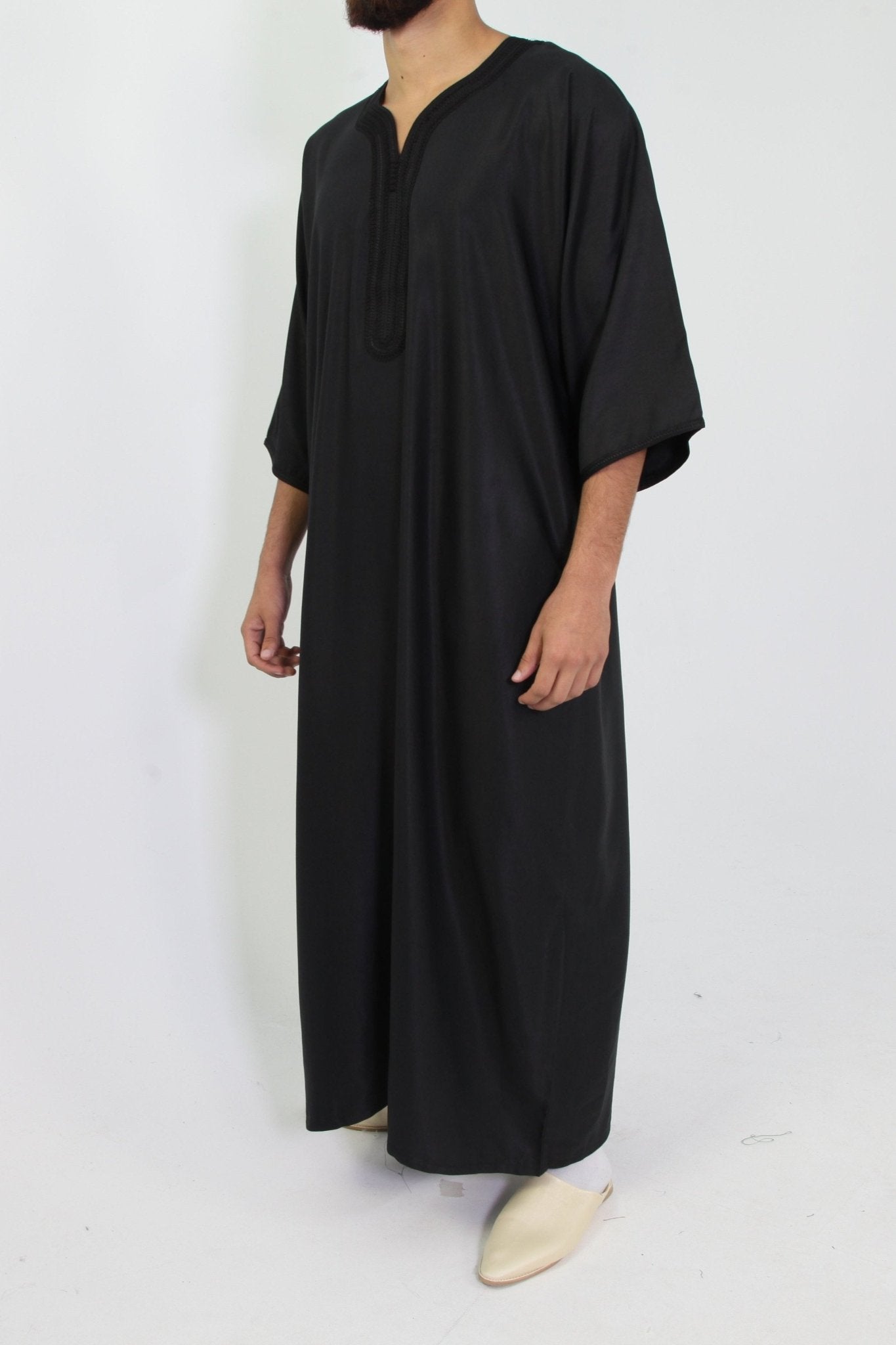 Djellaba Royale - Exclusive Black - Limited - TheDjellaba - TheDjellaba - Djellaba - Kaftan - Jalabiya - Thobe - Qamis - Dishdasha - Kurta - Abaya - Robe - Tunic - Burnous